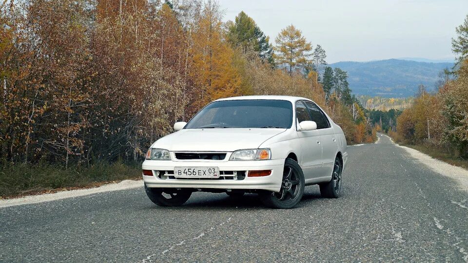 Приморский край тойоту корону. Toyota Corona t190. Тойота корона 1992 190. Toyota Corona IX (t190) стенс. Тойота корона 1993 серая.