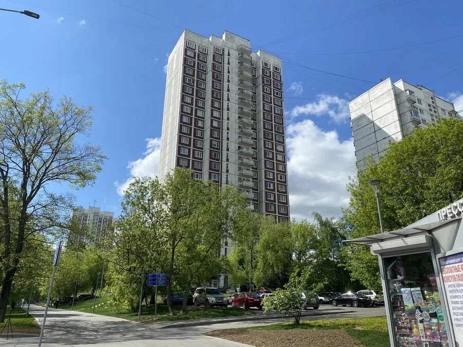 Ул мусы джалиля 37. Улица мусы джалиля, 9к3. Ул мусы джалиля 37. Улица мусы джалиля дом 5. Тц сфера астрахань.