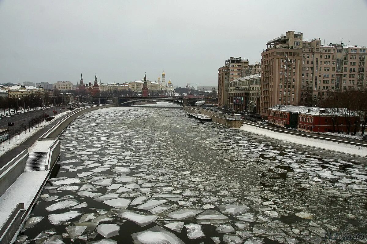 Ледоход в москве