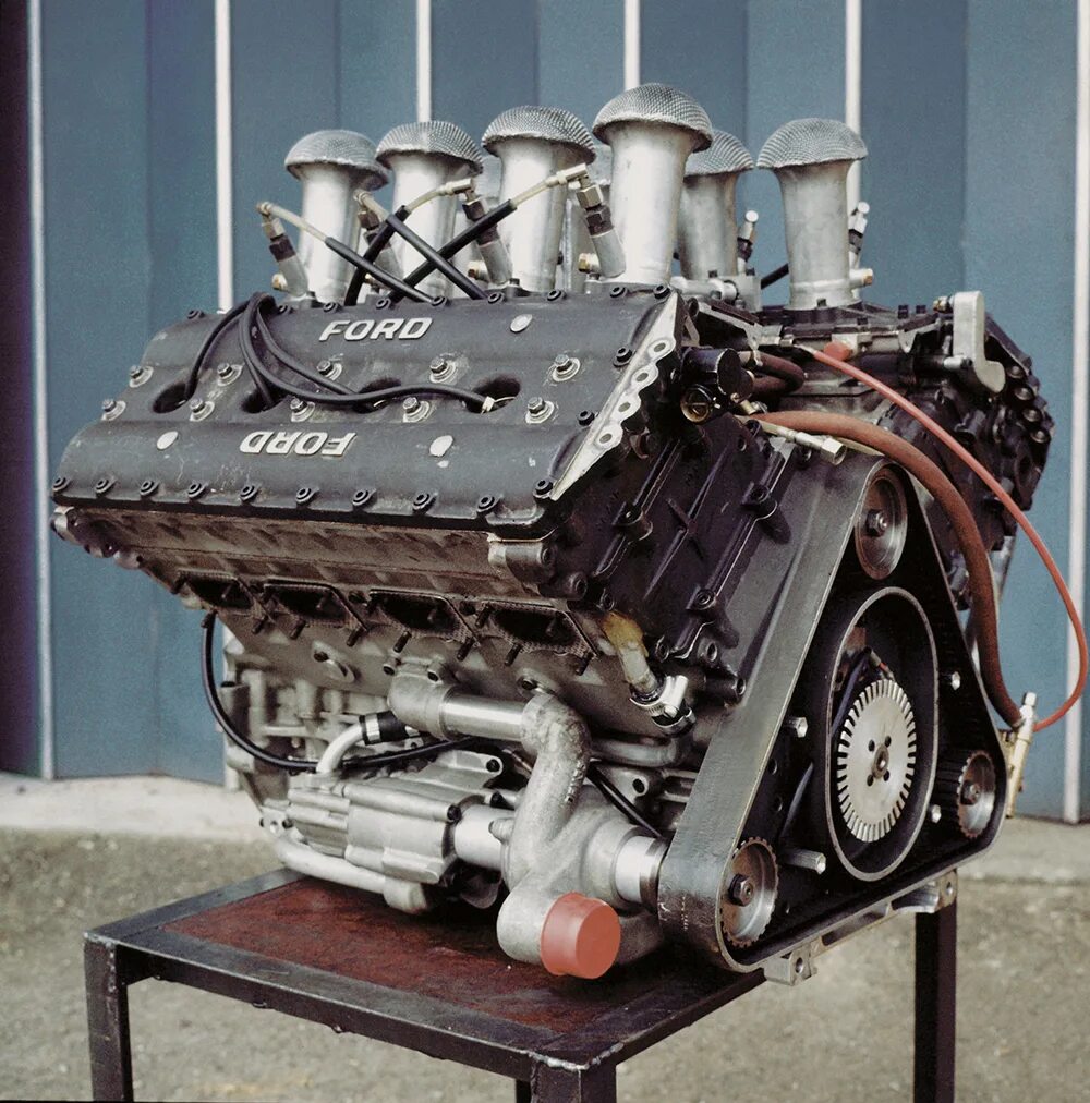 Ford Cosworth DFV. Ford Cosworth DFV 3.0 v8. Cosworth DFV v8. Форд v8 двигатель.