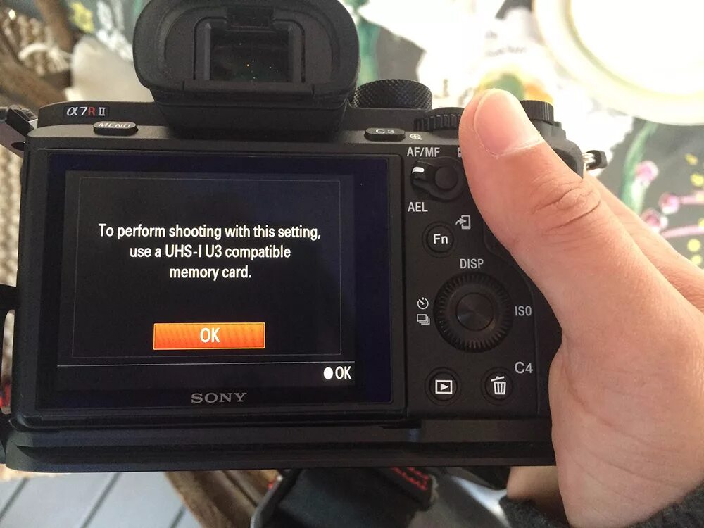 Sd card error record stopped на видеорегистраторе как исправить. Микро сд 1 терабайт. Sd карта вектор. Sd card ошибка. Флешка микро sd 1тб.