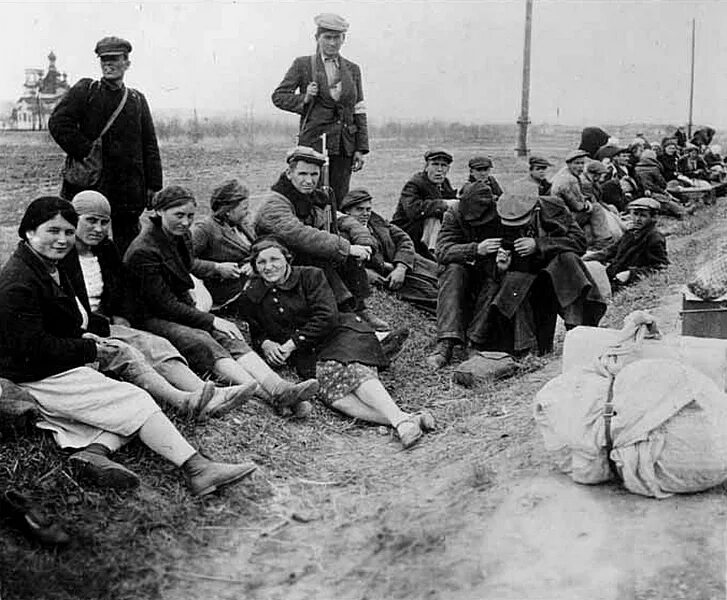 Предатели в годы великой отечественной. Полицаи коллаборационисты. полицаи предатели.
