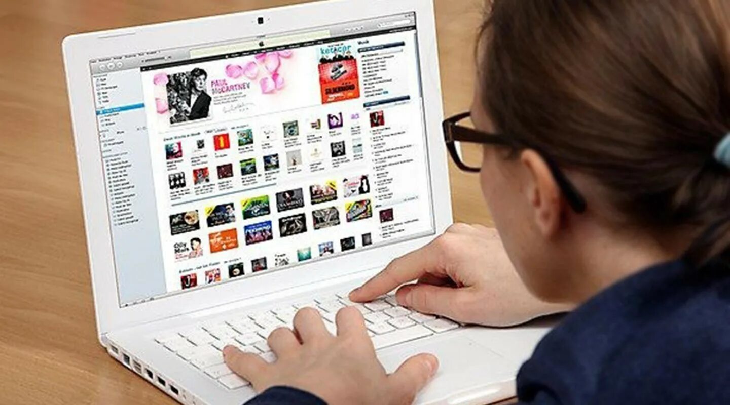 Music software store