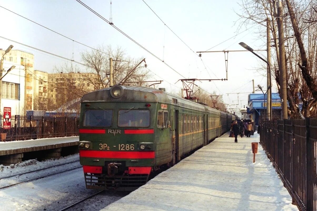 Электрички чкаловская подлипки дачные. Эр2 1225. Эр2 1286. Эр2 1301. Эр2т 7169.