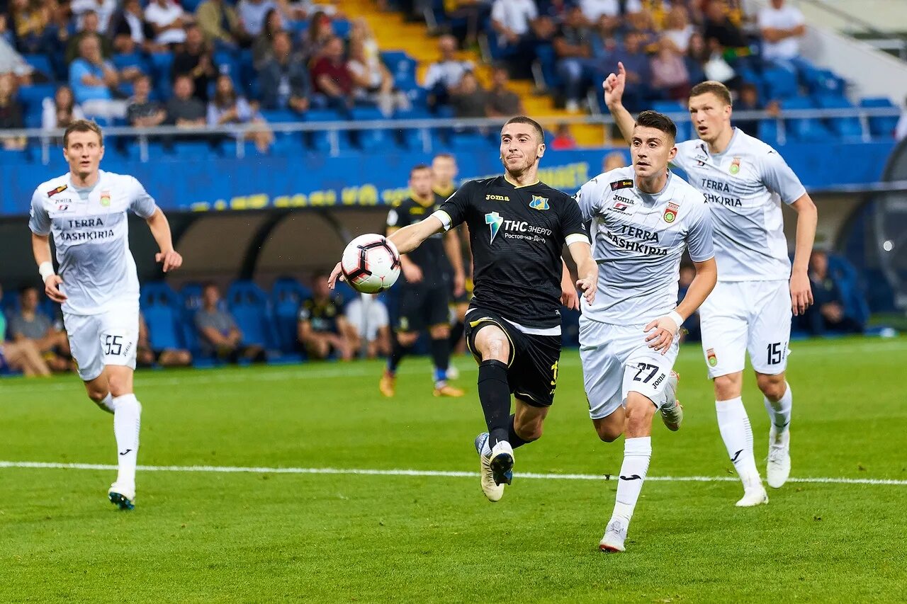 Фк ростов. Ростов уфа время. Камилов футболист. Карта уфа ростов на дону. Ростов уфа карта.