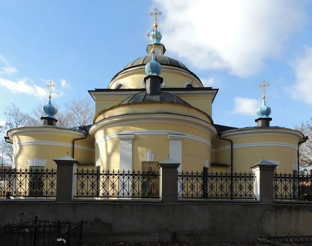 Церковь веры, надежды, любови и софии на миусском кладбище. Храм веры надежды любови на миусском кладбище. Храм святых мучениц веры надежды любови и матери их софии москва. Церковь вера надежда любовь москва сущевский вал. Церковь веры, надежды, любови и матери их софии на миусском кладбище.