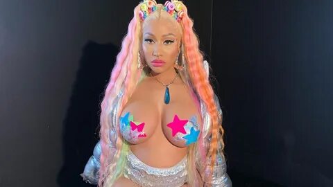 Slideshow the stunning evolution of nicki minajs boobs. 