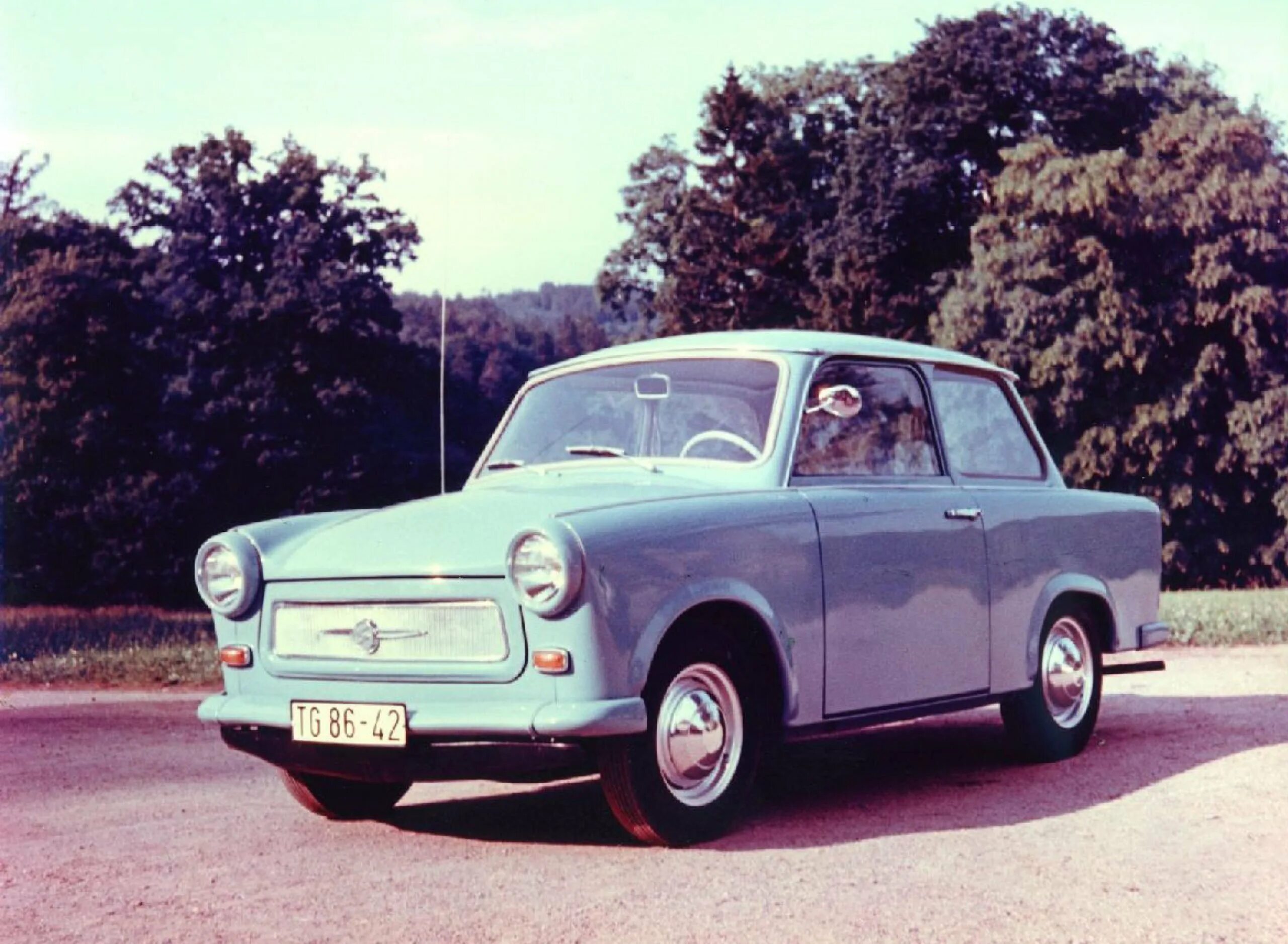 Автомобиля 76. Трабант 601. Трабант ГДР. Trabant 601 1963. Авто ГДР Трабант.