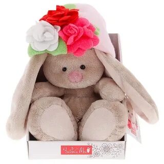 Мягкие игрушки в коробке