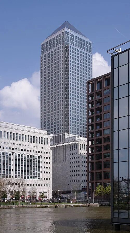 At square one. Башня кэнэри уорф. one canada square london. тауэр-хэмлетс.