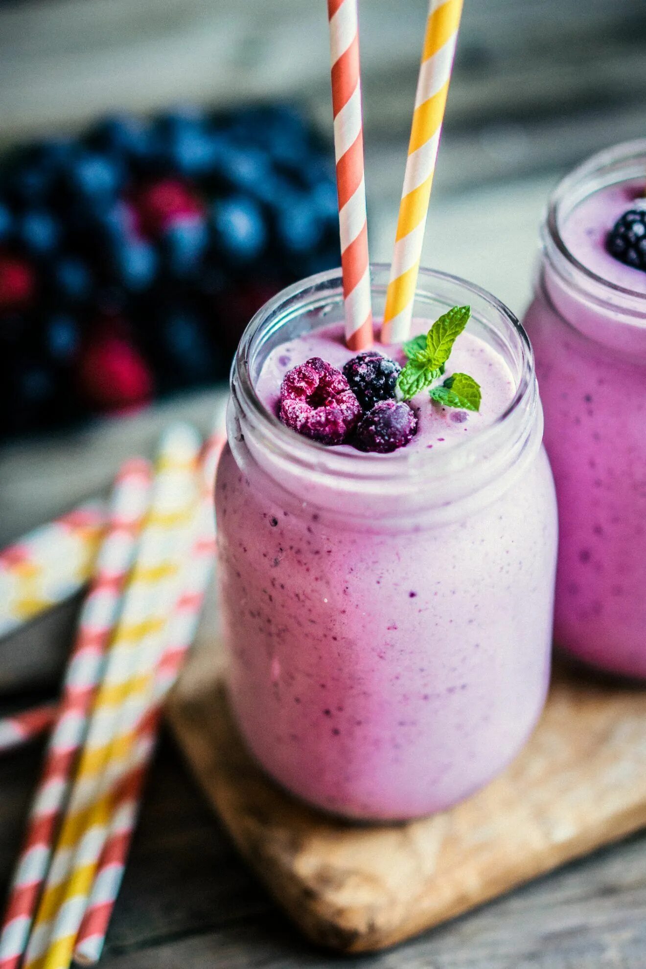 5 Смузи. Смузи Smoothie. Ягодный коктейль. Фруктово ягодный смузи.