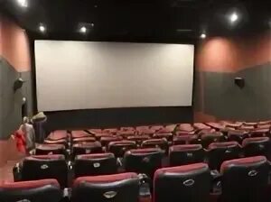 В кинотеатре 2000 мест
