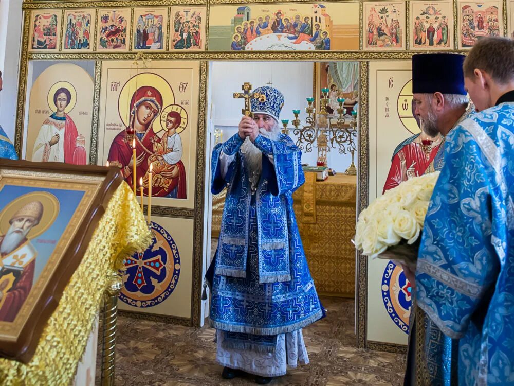 храм спиридона тримифунтского в бутово. храм спиридона тримифунтского приход в нагатинском. храм симеона тримифунтского в москве нагатино. храм святителя спиридона в южном бутово. храм спиридона тримифунтского в бутово.