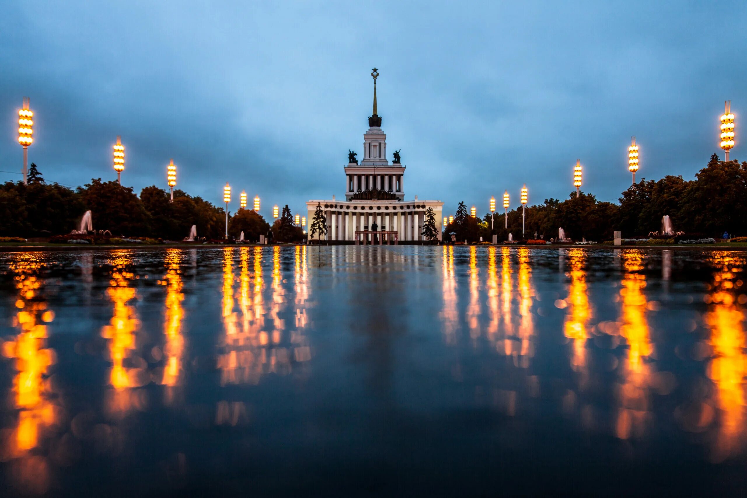 Вднх виды. Всероссийский выставочный центр (ввц). москва ввц-вднх. парк вднх. ночная москва вднх.