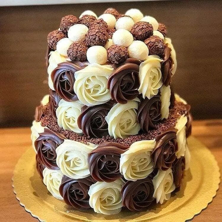 Cake decorating. Украшение торта. Шоколадный торт. Красивые торты. Красивые кремовые торты.