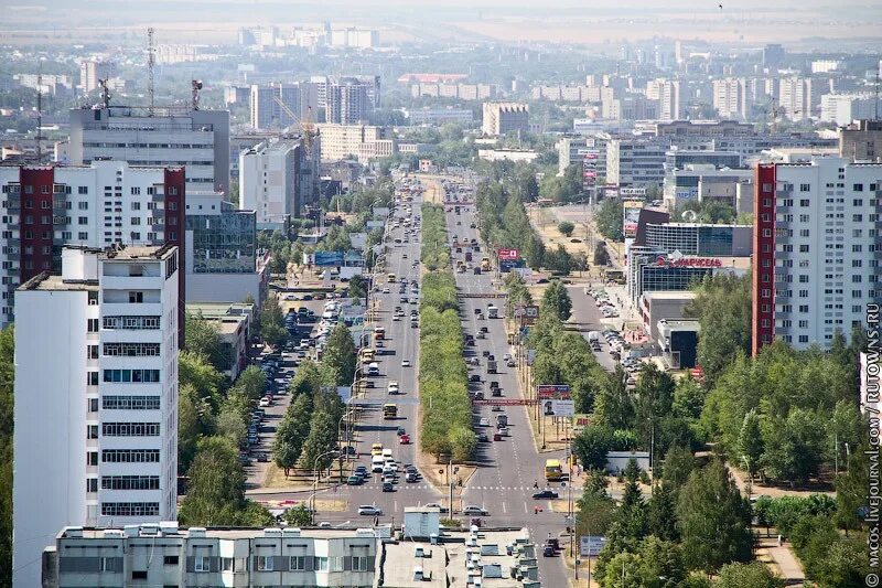 набережные челны центр города. город набережные челны. центральная улица в набережных челнах. бизнес центр 2. проспект мира набережные челны.