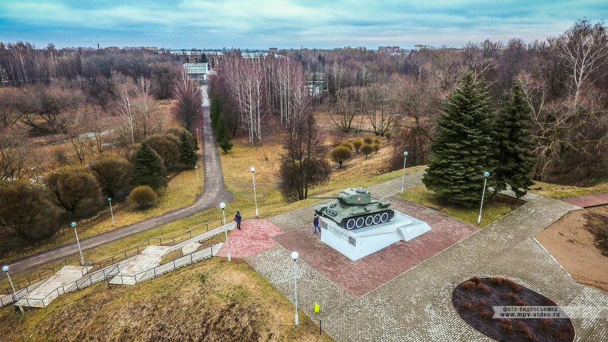 Крепость великие луки. Великолукская крепость Великие Луки. Великие Луки танк на крепости. Великие Луки крепость сверху. Великолукская крепость Великие Луки достопримечательности.