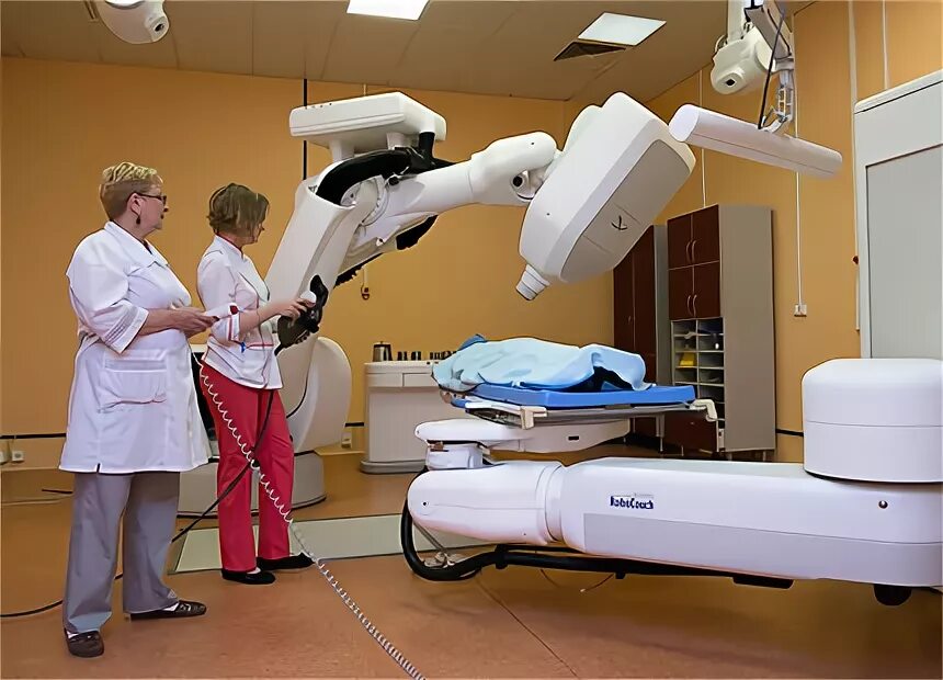 Медицинское учреждение бурназяна. Медицинский биофизический центр бурназяна. Медицинский центр имени бурназяна. И. Больница бурназяна в москве.
