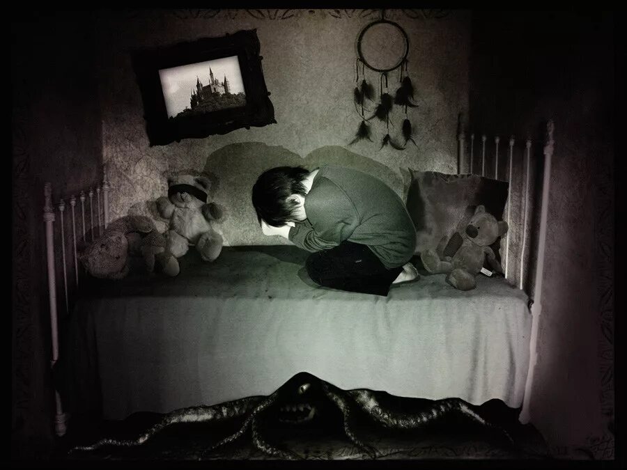 Добрые страшилки для детей. Огурец бабайка отзывы. Монстры которые пугают детей. Историю про бабайку. Бабайка страшные истории.