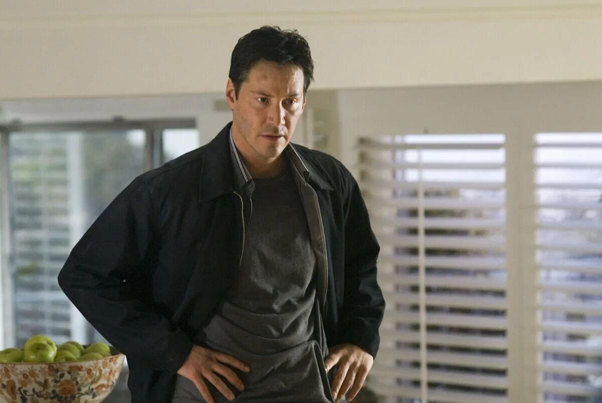 киану ривз в фильме короли улиц. короли улиц фильм 2008. короли улиц фильм 2008. киану ривз и крис эванс. киану ривз короли улиц.