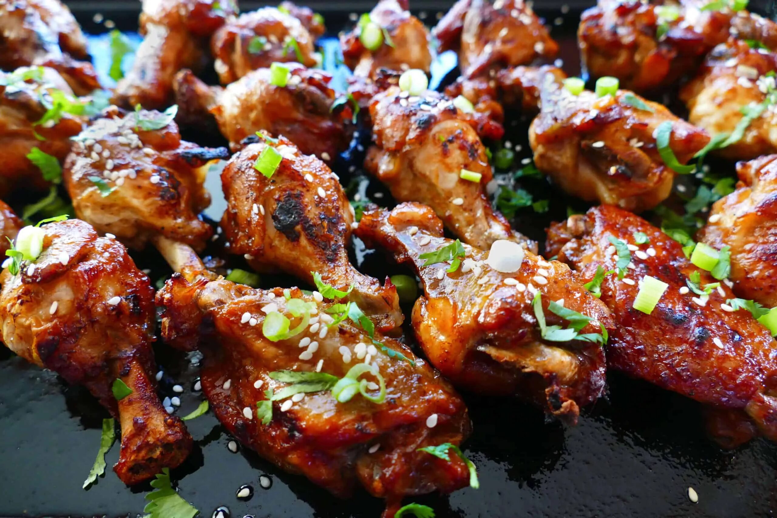 Chicken can be. Крылышки терияки. Чикен терияки. Куриные крылышки в соусе терияки. Шашлык из куриных крылышек.