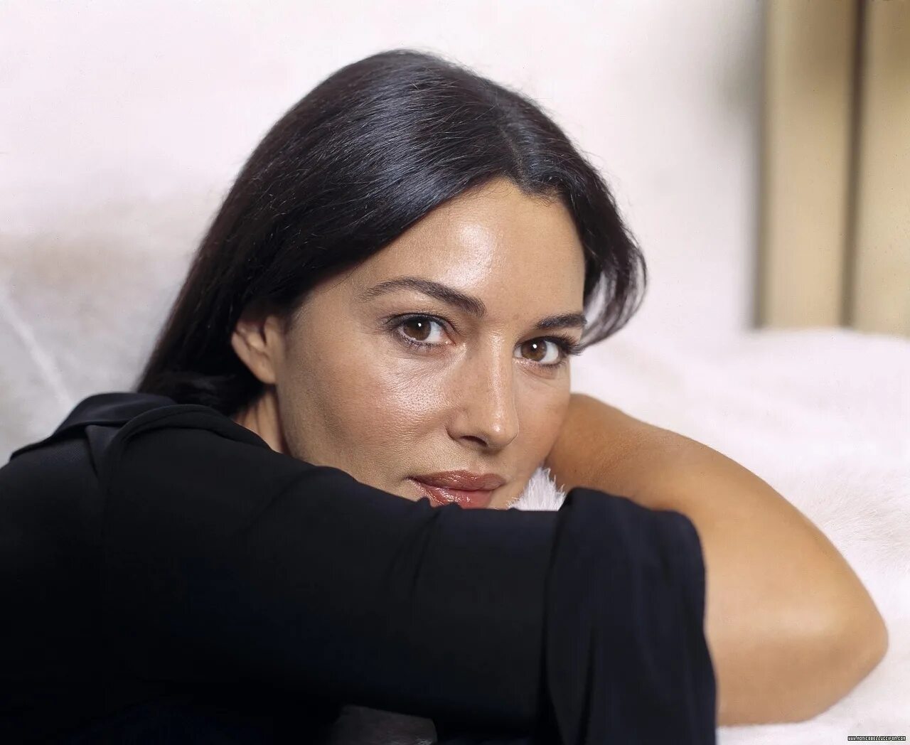 моника беллуччи в 50. кэти траджезер. моника беллуччи. моника беллуччи. моника беллуччи.