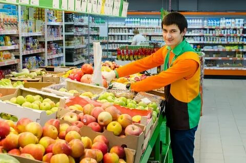 Требуется продавец фруктов овощей
