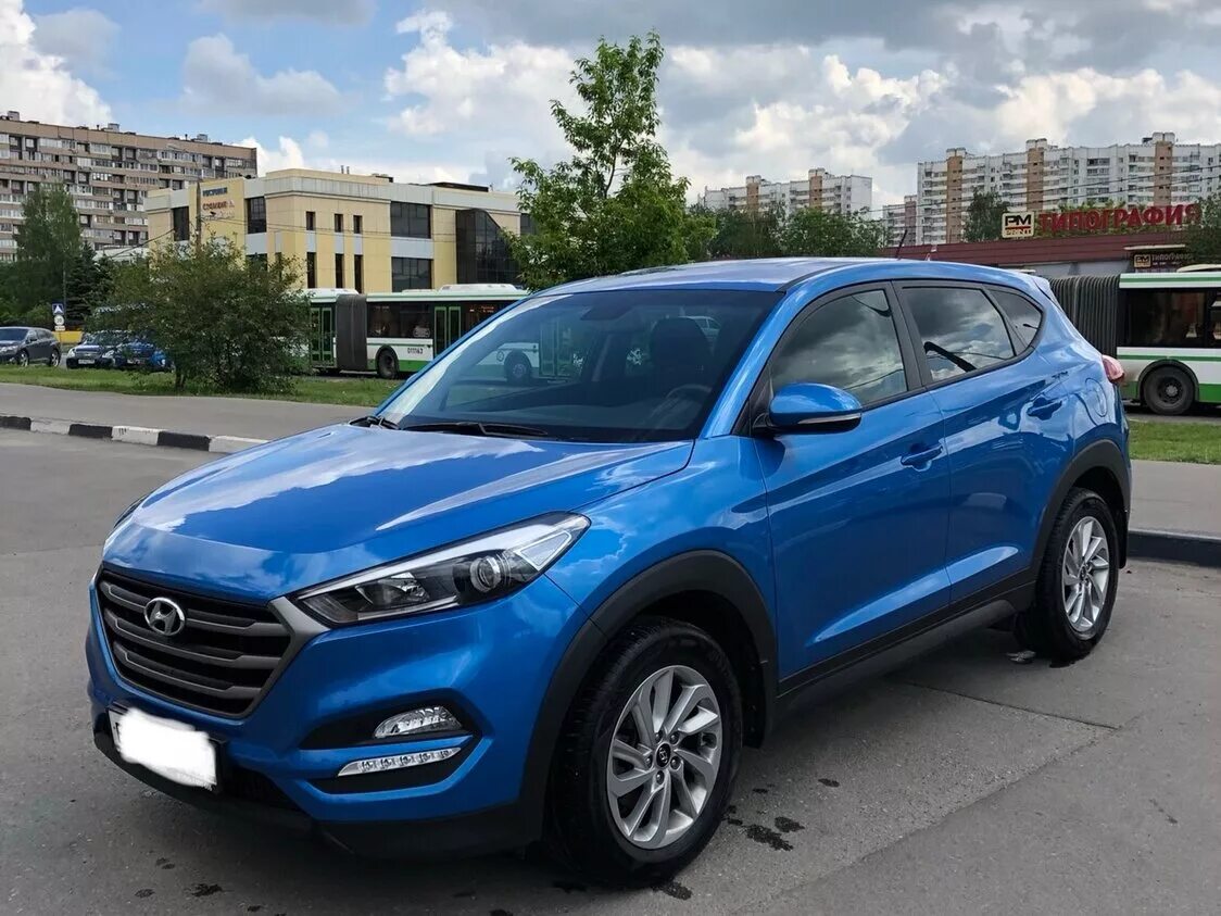 Цвета туссана. Хендай туссан 2018 синий. Hyundai tucson 2021 красный. Хендай туссан 2017. Hyundai tucson 2022 синий.