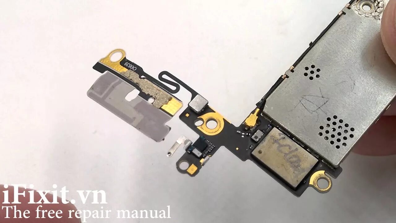 Модуль зарядки айфон. Антенна вай фай айфон 8. iphone 4s модуль wifi. вай фай модуль айфон 7. iphone 13 антенна wifi.