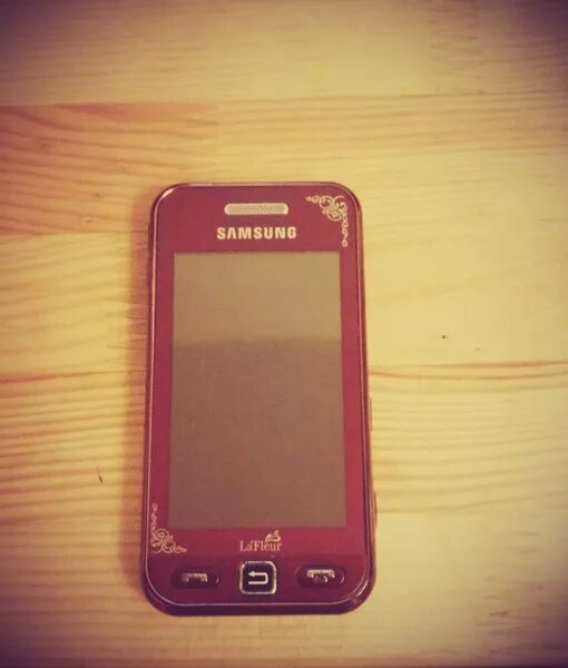 Samsung la fleur 2010. Samsung la fleur запчасти. Самсунг ля Флер батарея. Запчасти на телефон Samsung la fleur s5830l.