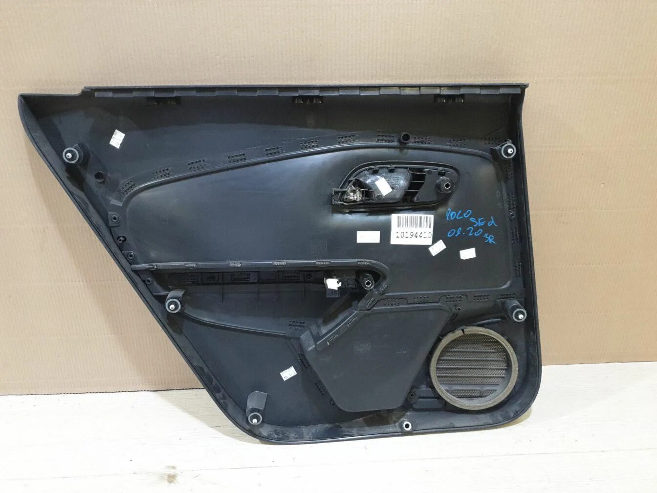 обшивки на поло седан 6 пар 20. Volkswagen polo дверные обшивки. обшивка двери фольксваген поло седан 2012. Volkswagen polo дверные обшивки. обшивка двери поло седан 2012.