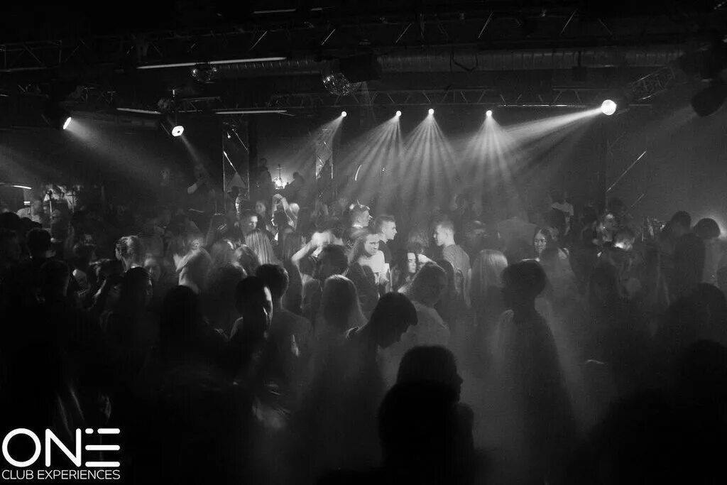 One club experiences киров. Bookclub brand. Club #1. Qoqon n1 club. One club experiences киров.