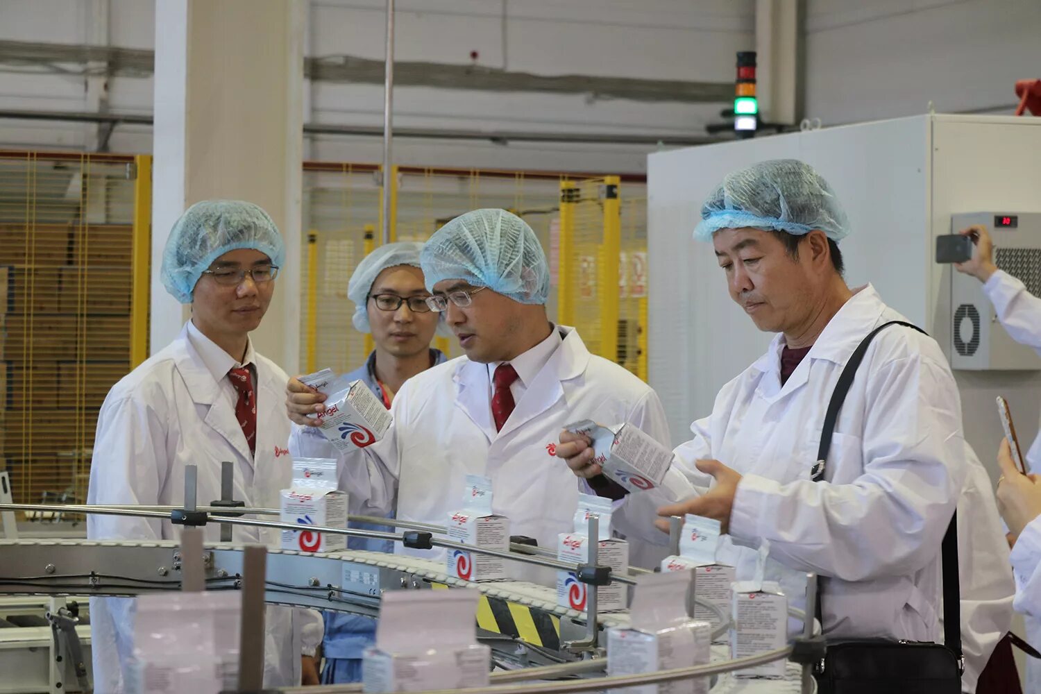 Ист фарм уссурийск. Завод макдональдс в солнцево. Wehrhahn оборудование цена. Ист завод ярославль. Дрожжевой завод в данкове.