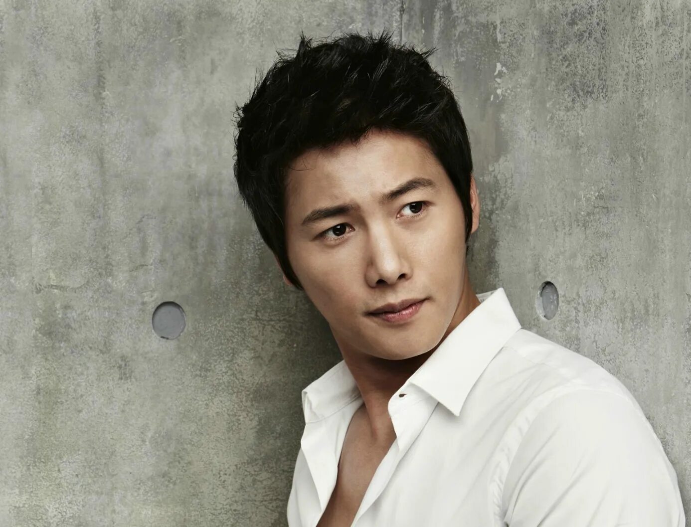 юнг санюн. ли сан-у. сан еп корейский актер. ли сан машина. ли сан машина.