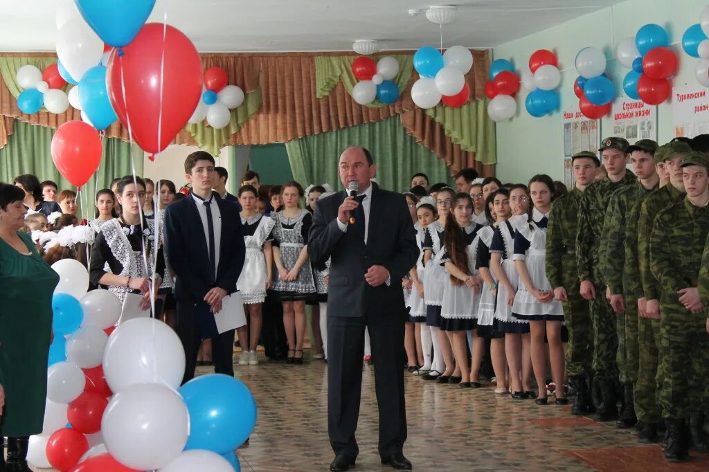 Школа 14 п. Поселок Ясный туркменский район. Поселок Ясный Ставропольский край туркменский район. Село летняя ставка туркменского района Ставропольского края. Школа 14 п Ясный.