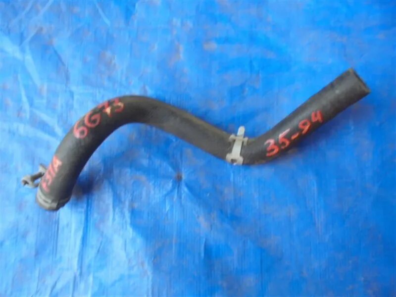 Патрубок охлаждения паджеро 2. Патрубок радиатора mitsubishi pajero 2. Патрубок интеркулера митсубиси паджеро спорт 2. Силиконовые патрубки охлаждения паджеро 2 6g74. Силиконовые патрубки митсубиси паджеро 2.