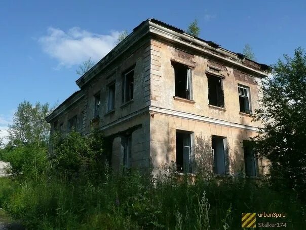 Губаха пермский край заброшенный город. Старая губаха город призрак. Нижние сыромятники москва. Старая верхняя. Губаха пермский край.