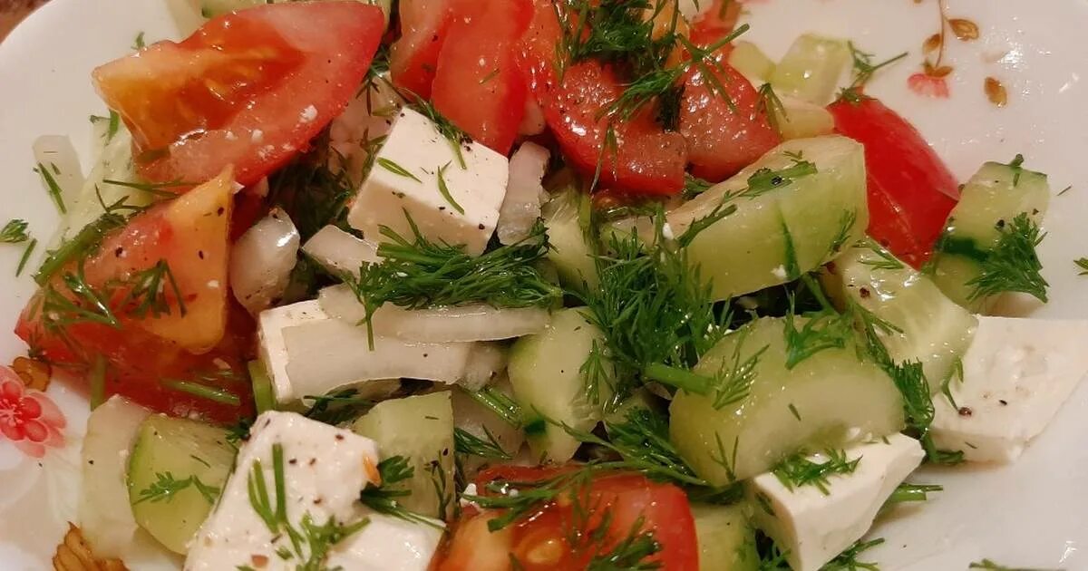 Фетакса сыр помидор салат. Сыр с фетаксой и помидорами салат. Салат фетакса помидоры. Сыр фетакса салат. Фетакса для греческого салата.