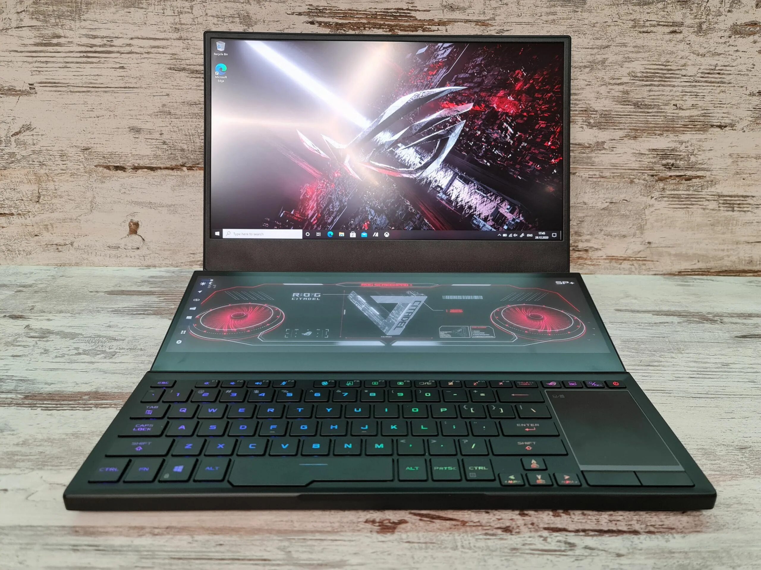 Ноутбук asus zephyrus duo. ASUS ROG Zephyrus Duo 15 se. ASUS ROG Zephyrus 15se. ASUS ROG Zephyrus 15. ASUS ROG Zephyrus Duo 15 gx551.