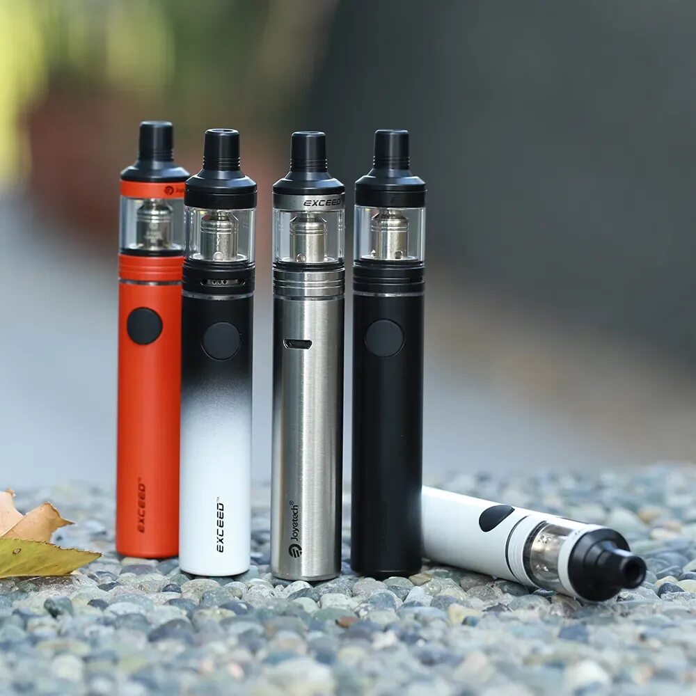 Большая электронка. Joyetech exceed d19. Joyetech d19 Kit. Электронная сигарета Joyetech d19. D19 Starter Kit.