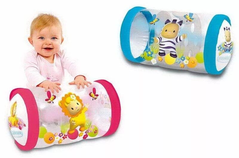 Какая игрушка будет интересна ребенку в год. Игрушки для мальчиков 1 год. Игрушки для девочки полтора года. Игрушки для малышей до года. Что подарить ребенку 6 месяцев девочке.