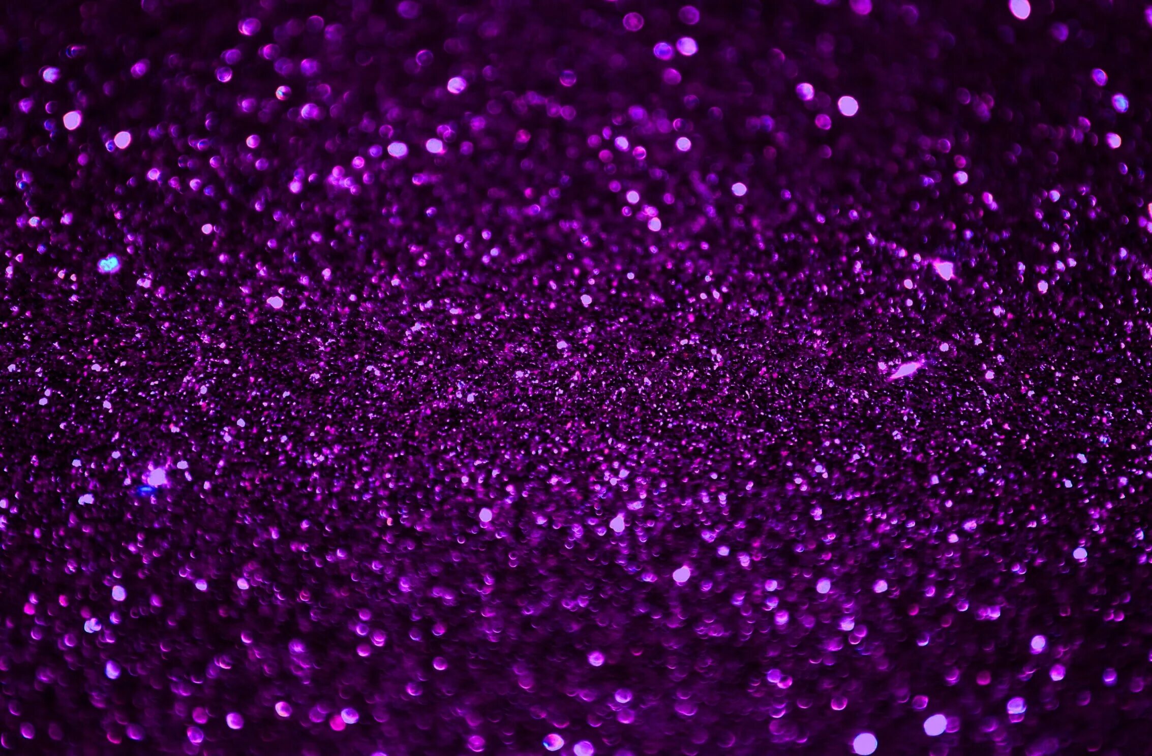 Мигает фиолетовым. Мигает фиолетовым. Мигает фиолетовым. Мигает фиолетовым. Розовое боке.