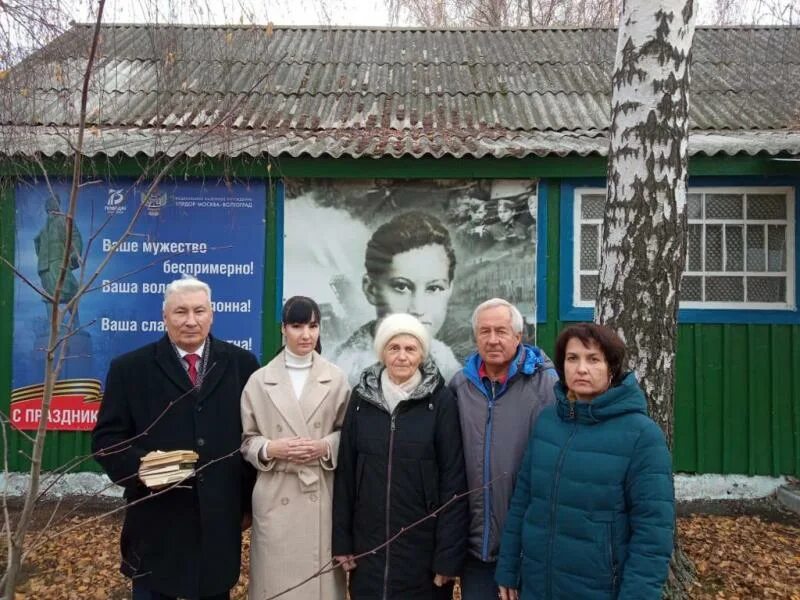 В Тамбове открыли уличную выставку в честь Зои Космодемьянской - МК Тамбов