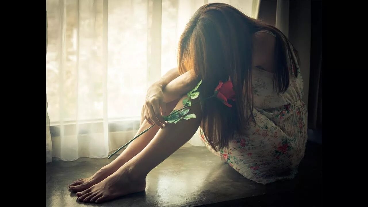Эстетика грусти. Грустное лицо. Summer sadness стиль. Sad girl syndrome speed up. Sad girl syndrome speed up.