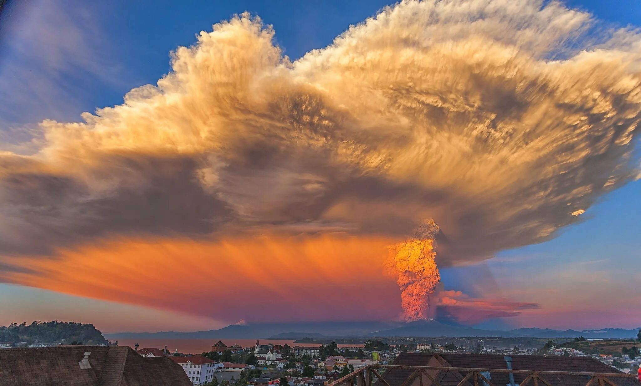 Извержение вулкана какое явление. Вулкан Кальбуко в Чили. Извержение вулкана Кальбуко. Чили. Остров Кальбуко Чили. Кальбуко Чили 2015.