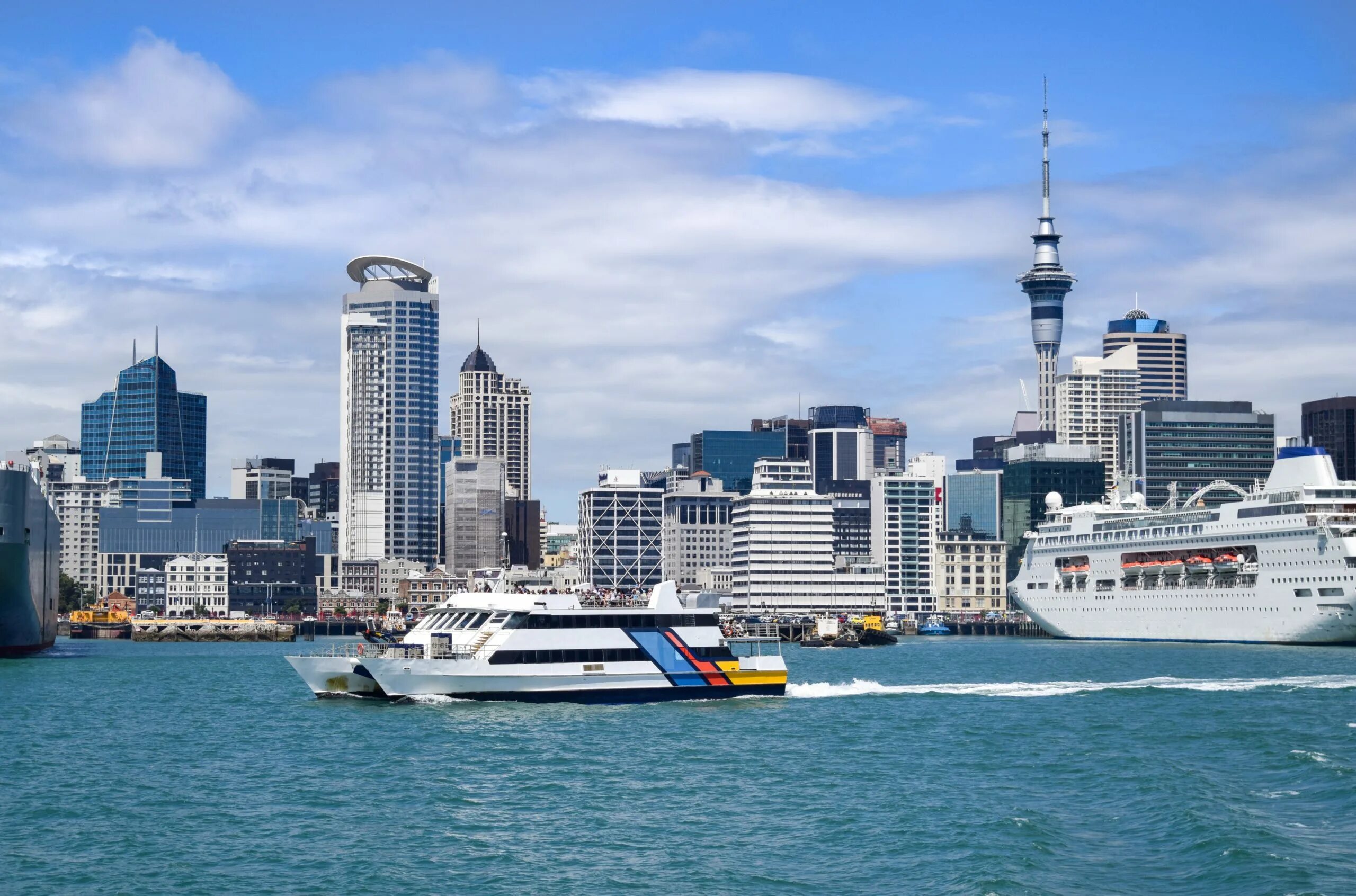 New zealand cities. Окленд новая Зеландия. Окленд (новая Зеландия) города новой Зеландии. Окленд Австралия. Окленд новая Зеландия люди.