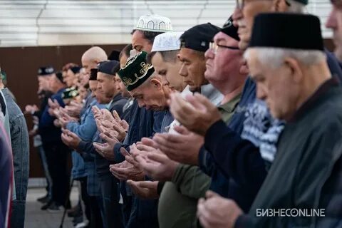 Праздничный намаз в казани