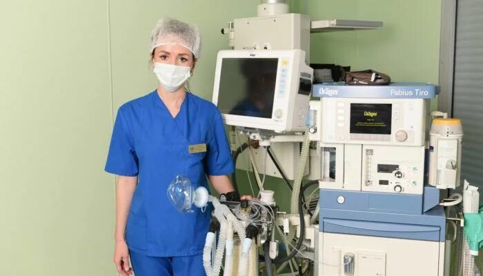 Медицинская сестра эндоскопического кабинета. Эндоскоп медицинский для фгдс. Стерилизация эндосокопа. Эндоскоп медицинский для фгдс. Медицинская сестра эндоскопии.