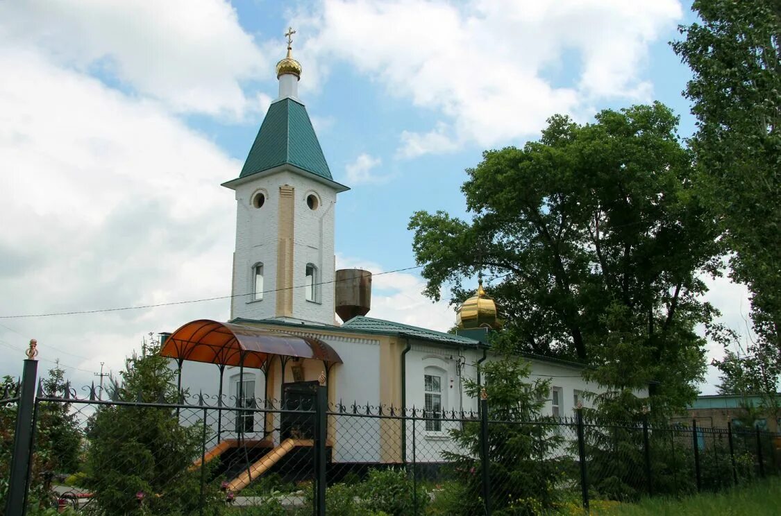 Аннинский район село. Садовое Аннинский район Воронежская область. Село садовое Аннинский район. Храм в селе садовое Аннинского района. Село садовое Аннинский район достопримечательности.