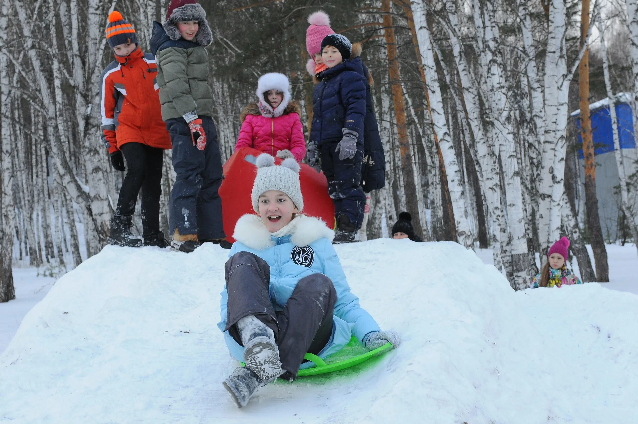 лесная сказка нарьян-мар. фотосессия на базе отдыха зимой. путешествие с детьми подмосковье. парки для семейного отдыха зимой. Club med франция горные лыжи.